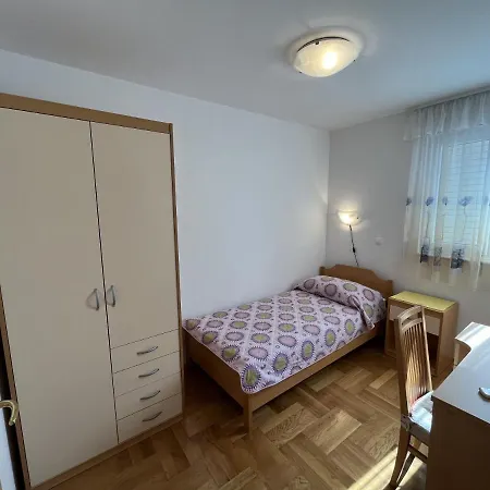 Diana Apartman