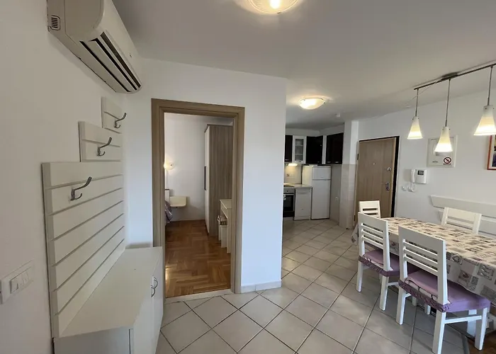 Diana Apartment