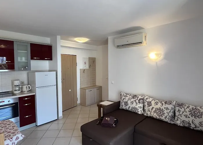 Diana Apartment *