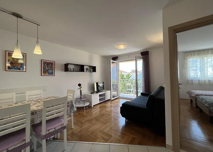 Diana Apartment