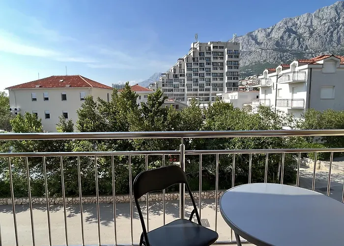 Diana Apartment *