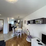 Diana Apartman